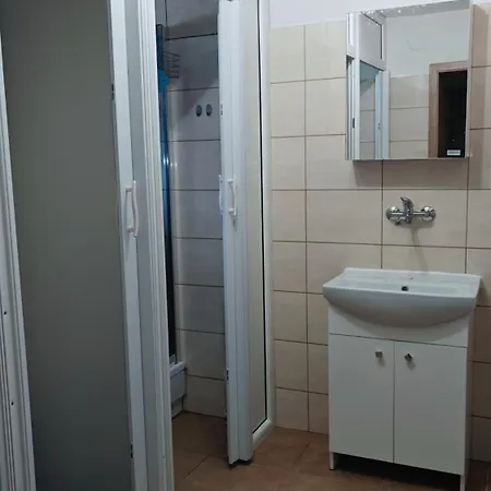 U Alexa Ivachnová